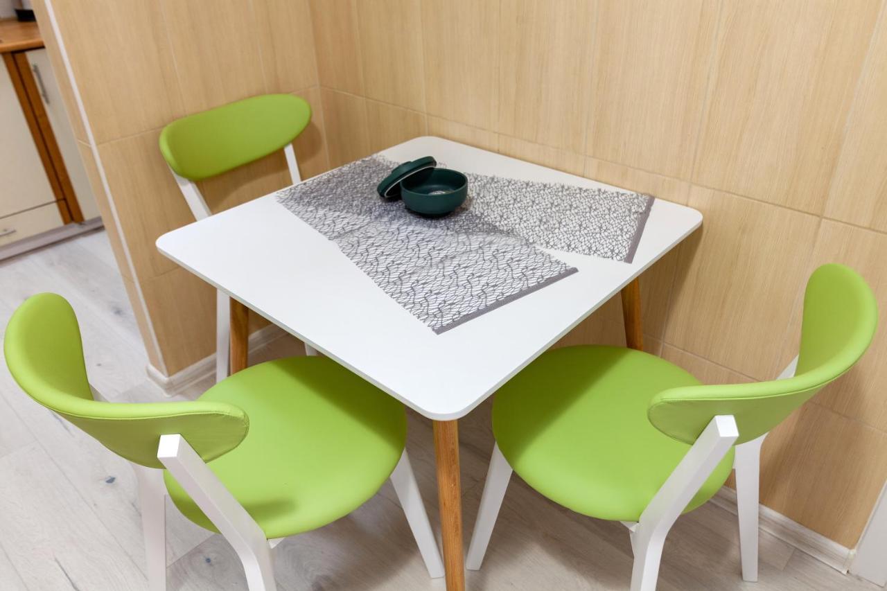 לבוב Bv Apartments Green מראה חיצוני תמונה