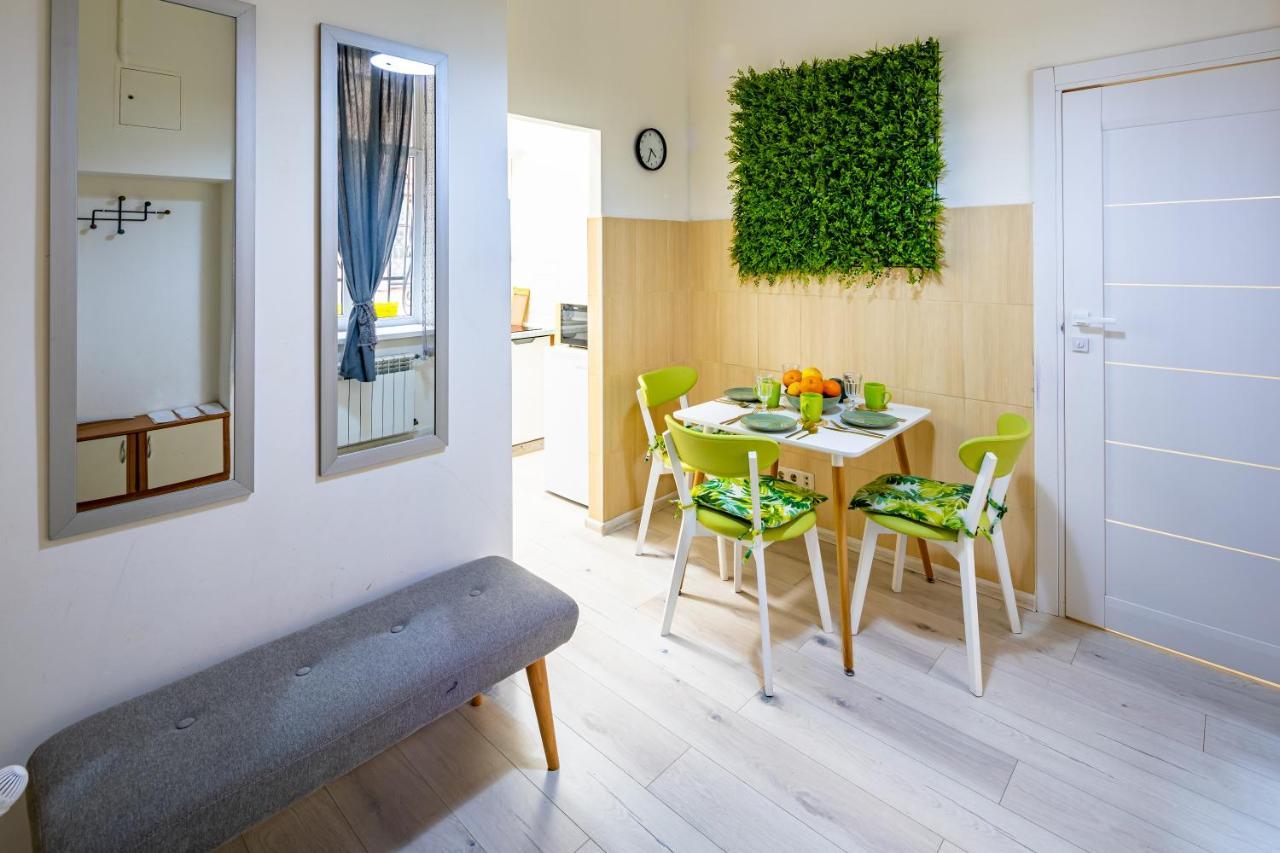 לבוב Bv Apartments Green מראה חיצוני תמונה