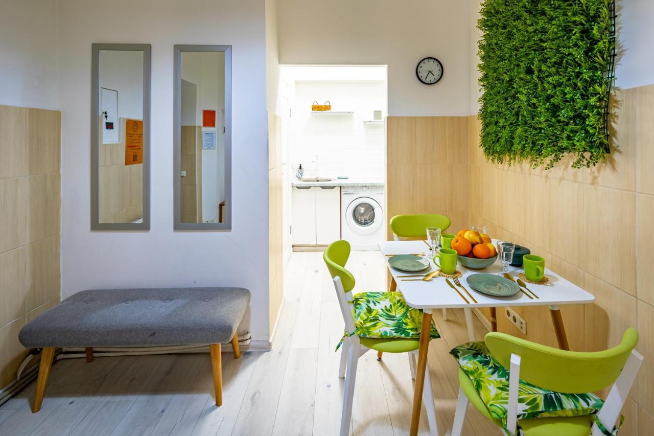 לבוב Bv Apartments Green מראה חיצוני תמונה